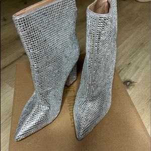 Steve Madden sasa rhinestone boot
